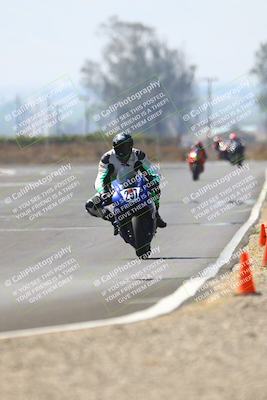 media/Sep-20-2025-TrackDaz (Sat) [[27f0cde673]]/A Group/2pm (Turn 9)/